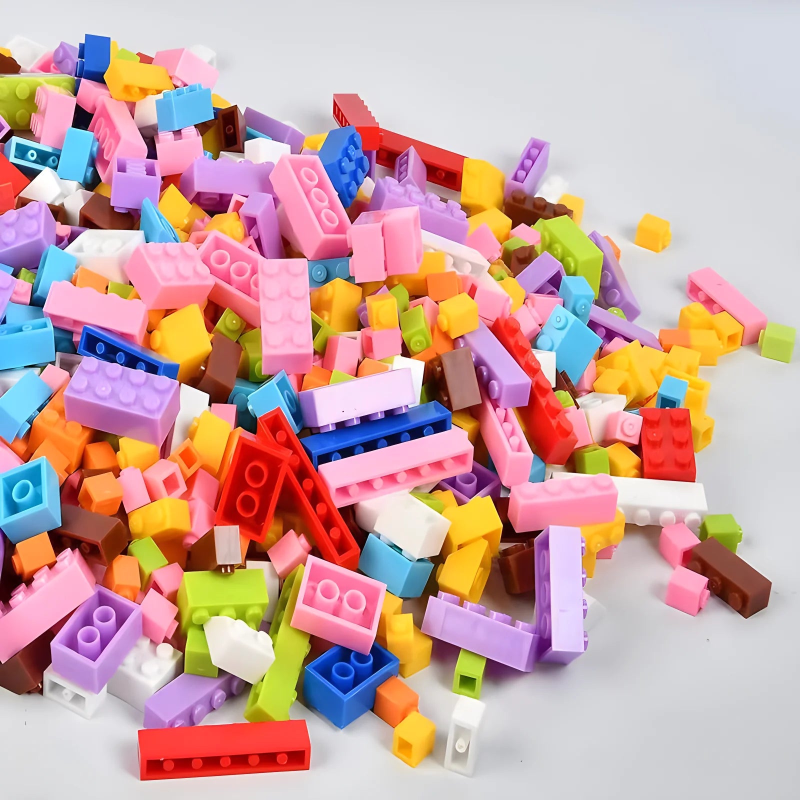 1000 Piece DIY Creative Building Blocks Set