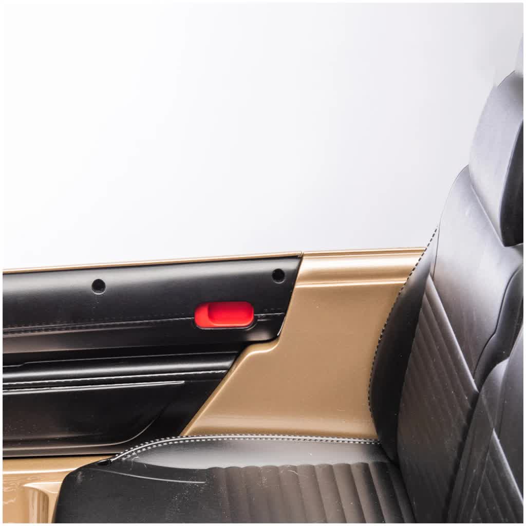 Land Rover Licensed 12V Electric Ride On kids Toy Car – Champagne